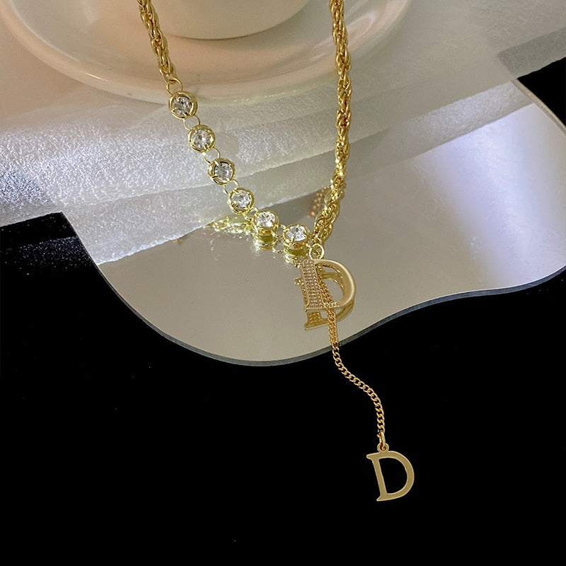 Design Sense Micro Setting Zircon D Letter Pendant Long Necklace Winter Sweater Chain Fashion Jewelry For Woman Girls Party Gift