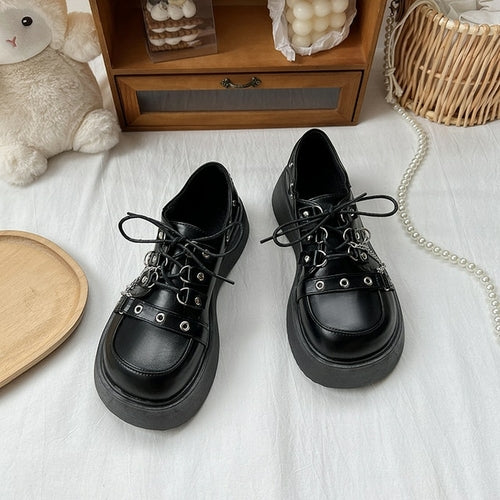 Zapatos Oxford de plataforma gruesa con cadenas de remaches retro para mujer