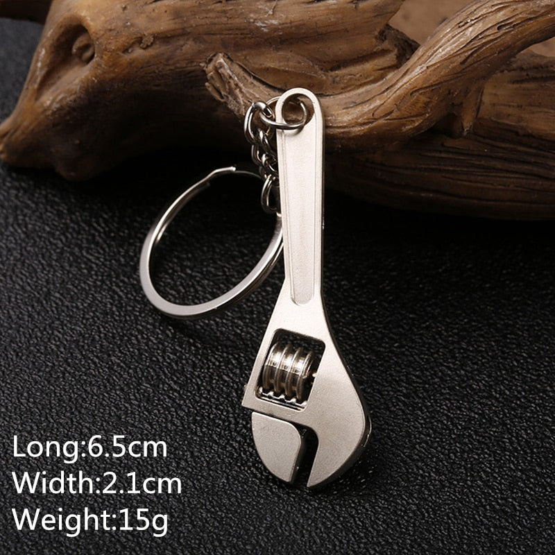 Keychains For Men Car Bag KeyRing Combination Tool Portable Mini Utility Pocket Clasp Ruler Hammer Wrench Pliers Shovel