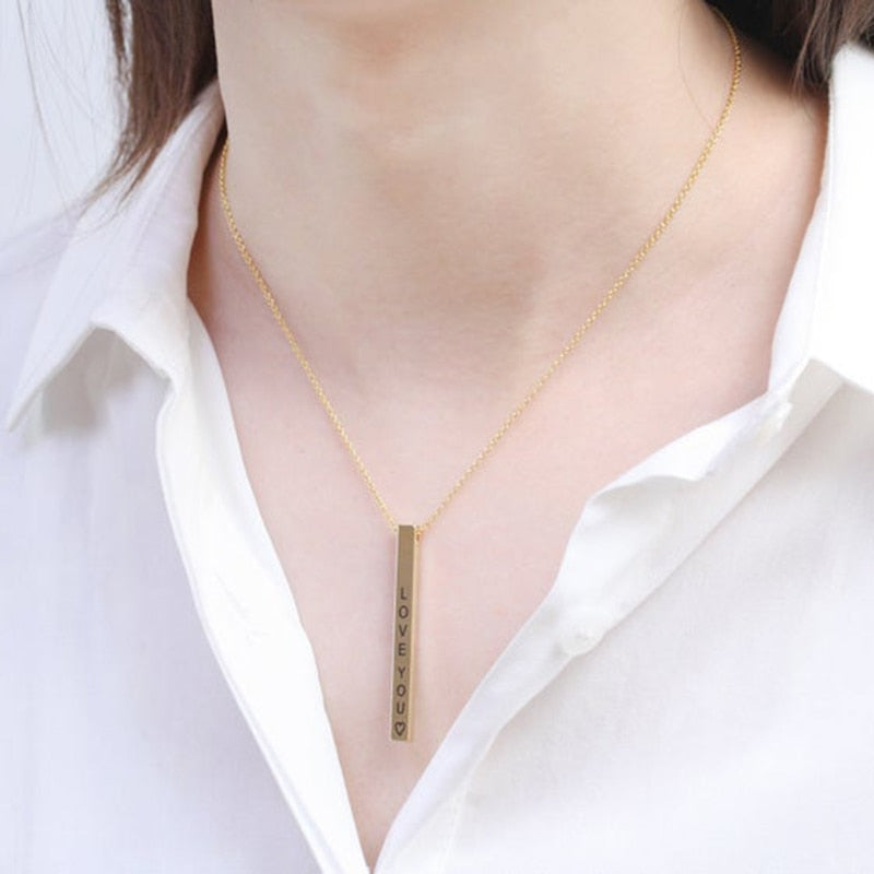 Benutzerdefinierte schwarze quadratische 3D-Bar vertikale Halskette Gravur Initial Name Halsketten für Frauen Männer personalisierte Schmuck Geschenk BFF