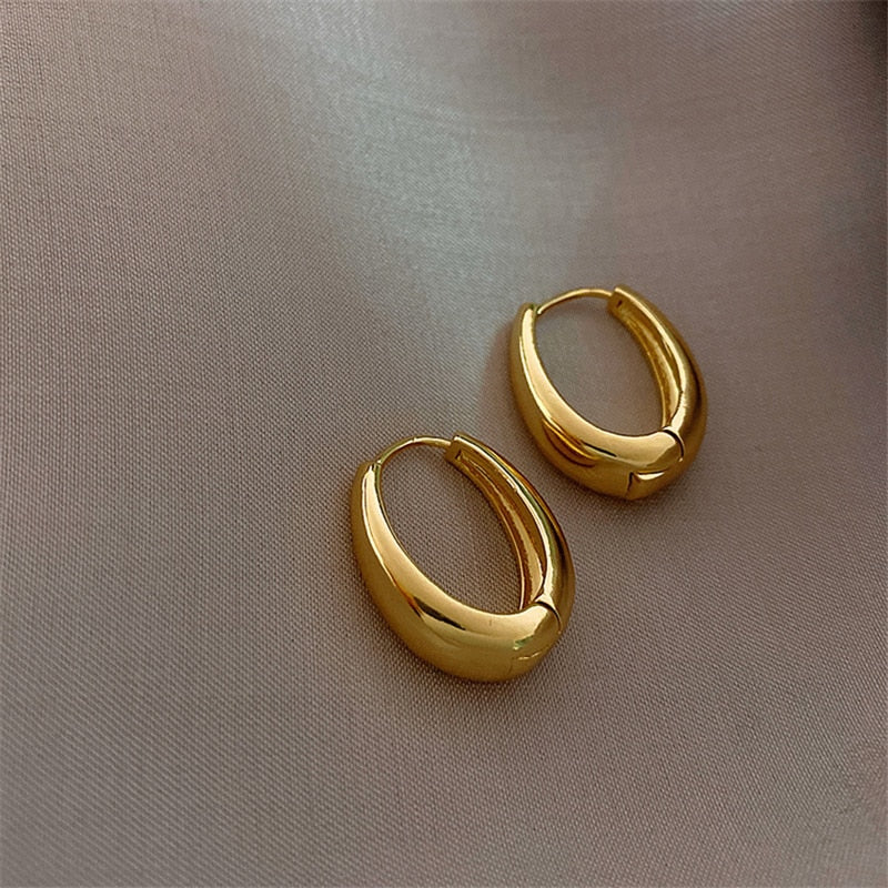 Classic Copper Alloy Smooth Metal Hoop Earrings For Woman Jewelry Temperament Daily Wear earrings