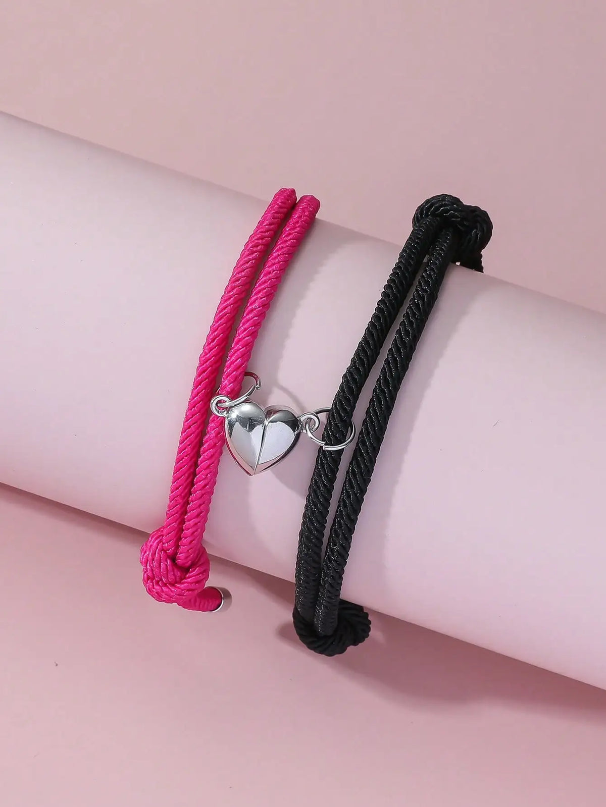 2 Pice Color Black White Hand Rope Love Magnetic Couple Good Friend Good Brother Party Student Travel Fashion Elegant Silver Mul