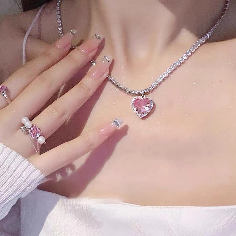 Vintage Hollow Pink Crystal Heart Pendant Silver Color Chain Neck Necklace For Women Wedding Aesthetic Jewelry
