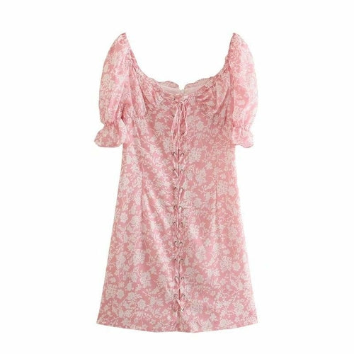 Kurzes Kleid mit rosa Blumenschnürung und Puffärmeln