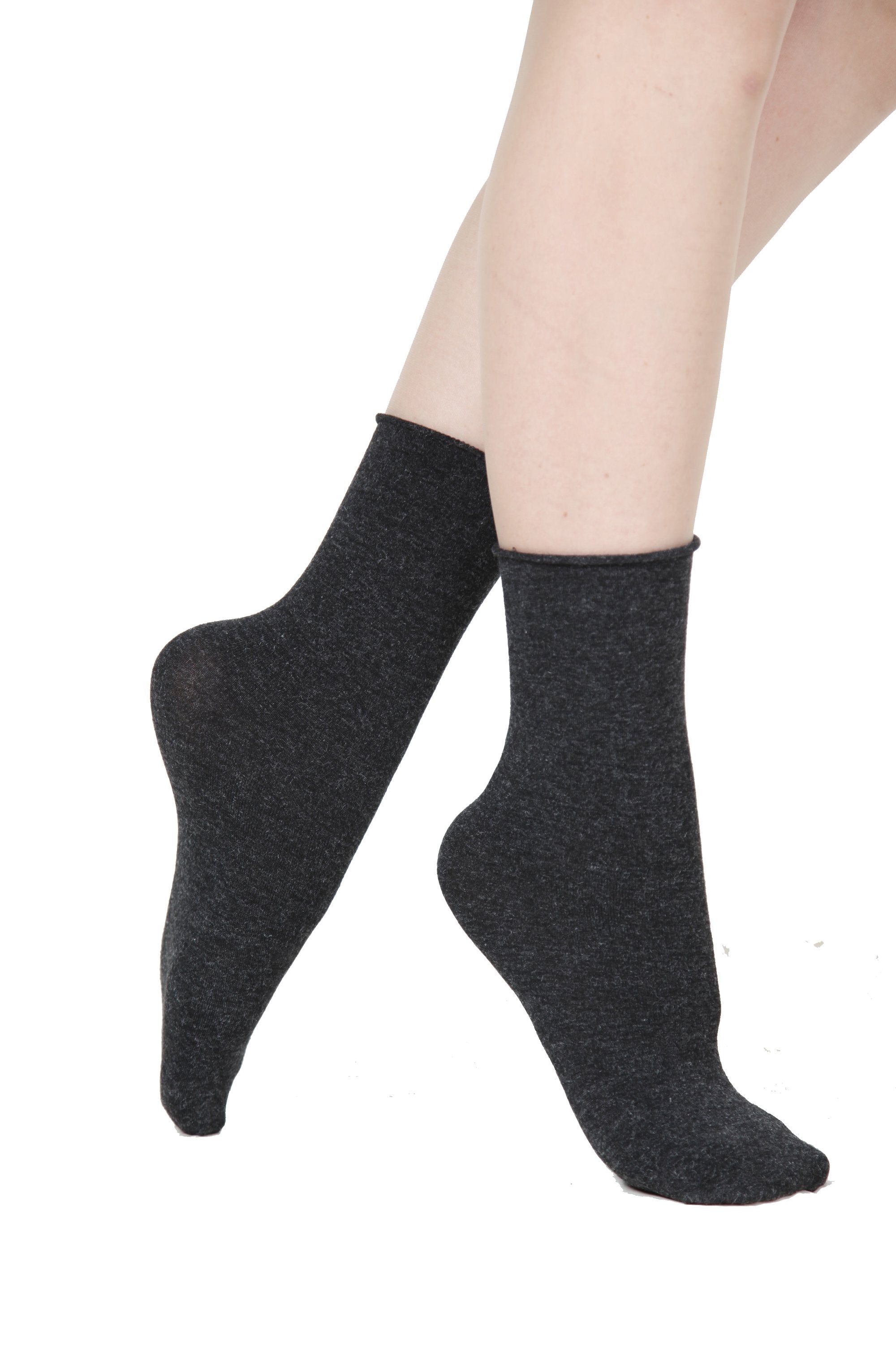 ELENA dunkelgraue Socken mit Seidenanteil