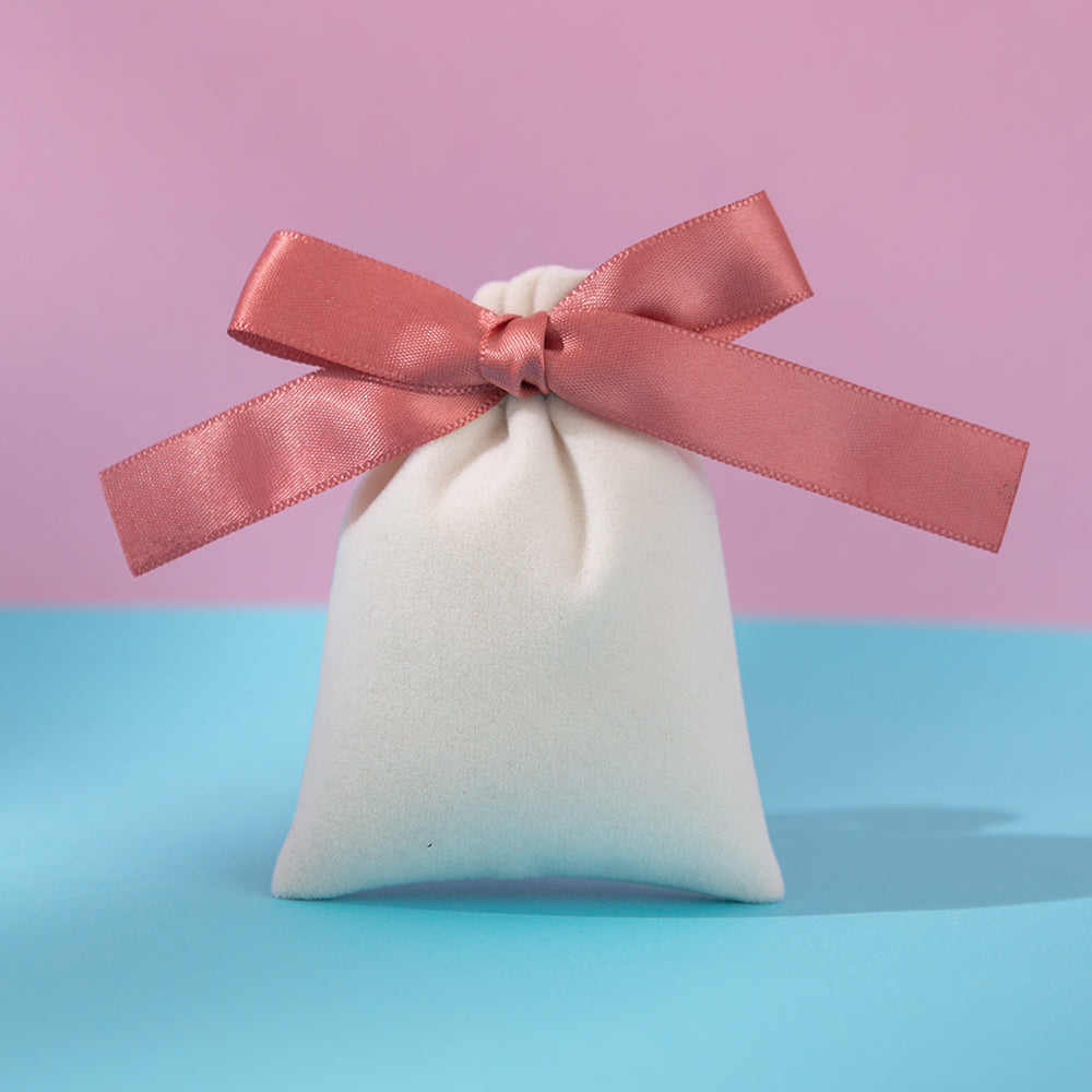 50 Uds bolsa de terciopelo con cinta de franela de algodón bolsa de regalo de joyería para boda dulces regalo embalaje decoración de Navidad logotipo personalizado
