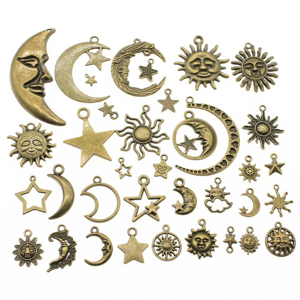Aleación de Zinc de Color bronce antiguo de 40g, mezcla aleatoria de estilos, abalorios de estrella de sol y luna, accesorios de joyería DIY