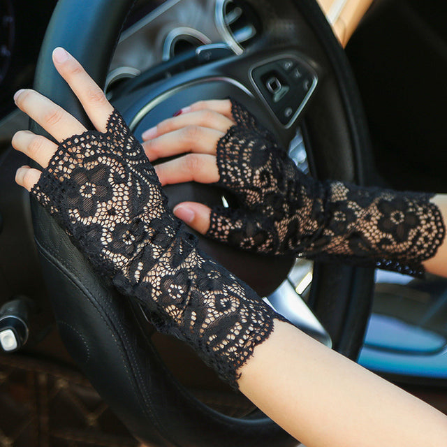 1 Pair Women Lace Gloves Fingerless Half Finger Split Finger Sun Protection Gloves Party Weddingg Matching Costume Girl